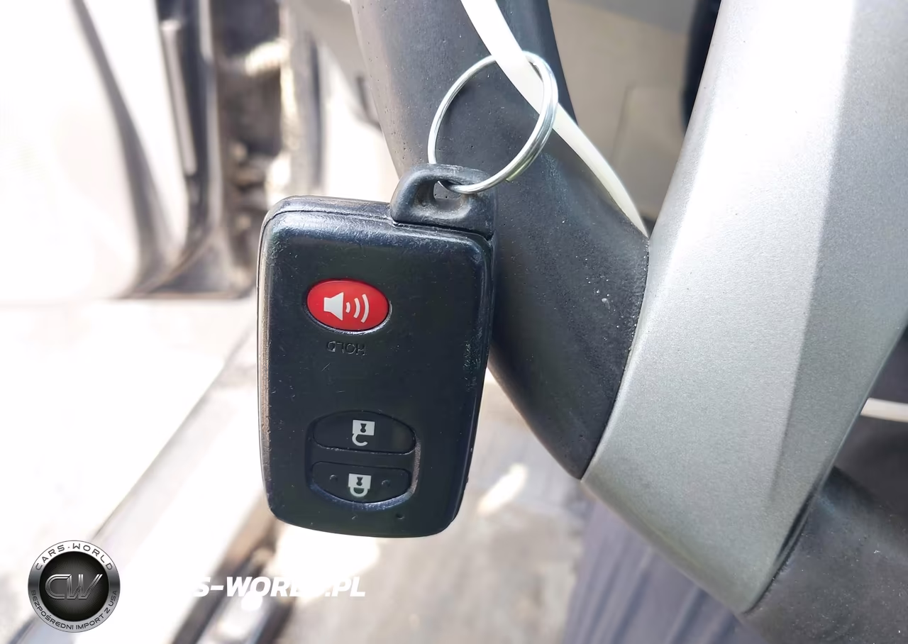2010 Toyota Prius Iii VIN:JTDKN3DU1A1119003 - 11