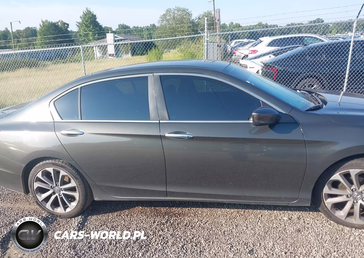 2014 Honda Accord Sport VIN:1HGCR2F5XEA032927 - 13