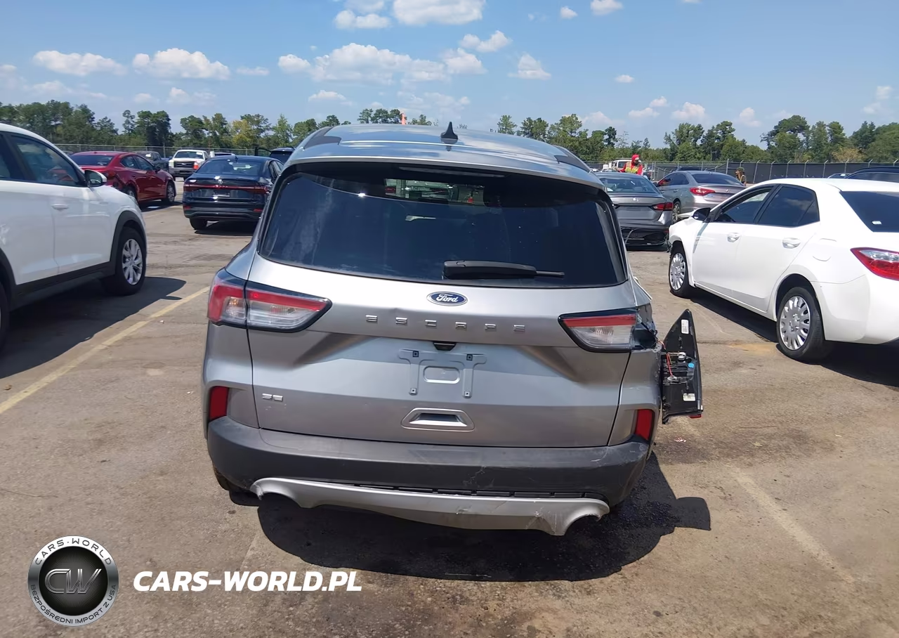 2022 Ford Escape Se VIN:1FMCU0G64NUB86777 - 17