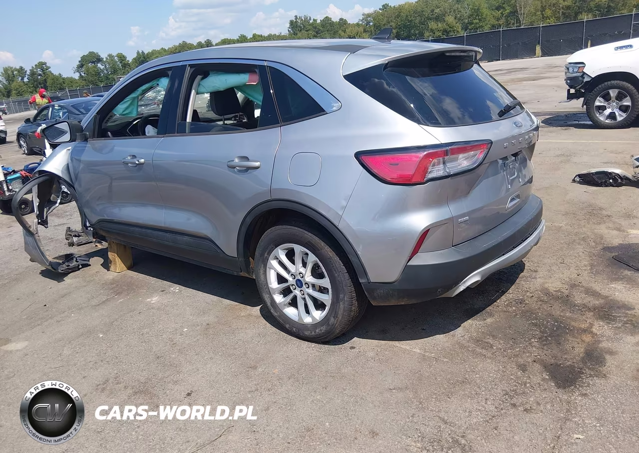2022 Ford Escape Se VIN:1FMCU0G64NUB86777 - 3
