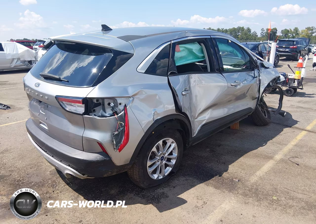 2022 Ford Escape Se VIN:1FMCU0G64NUB86777 - 4