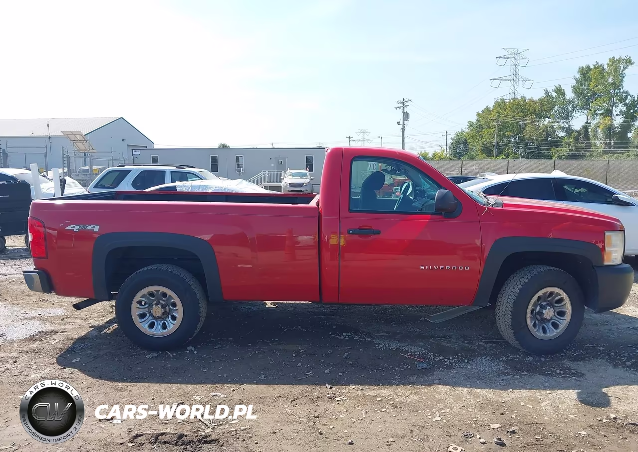 2011 Chevrolet Silverado 1500 Work Truck VIN:1GCNKPEA7BZ122833 - 13