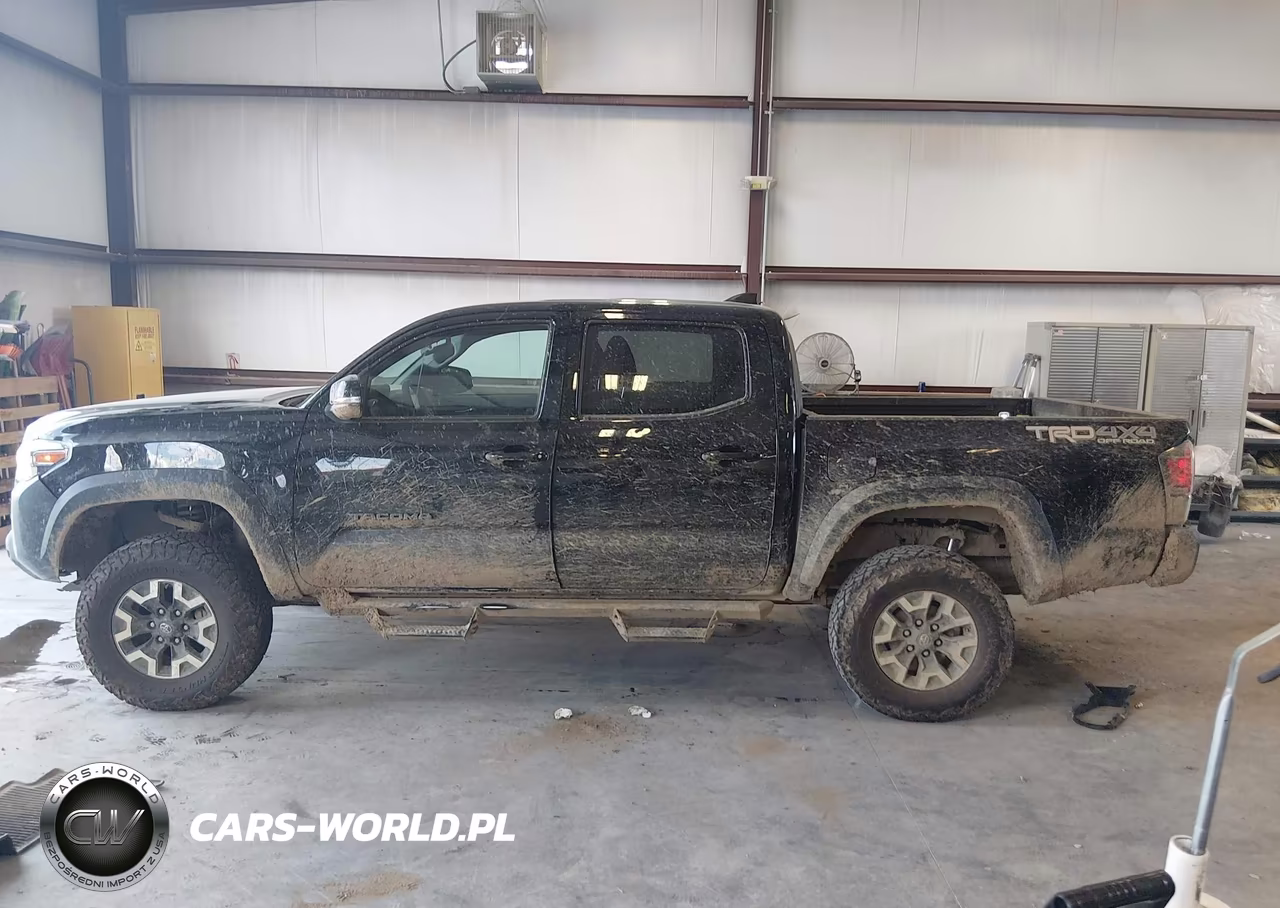 2023 Toyota Tacoma Trd Off Road VIN:3TMCZ5AN9PM561539 - 14