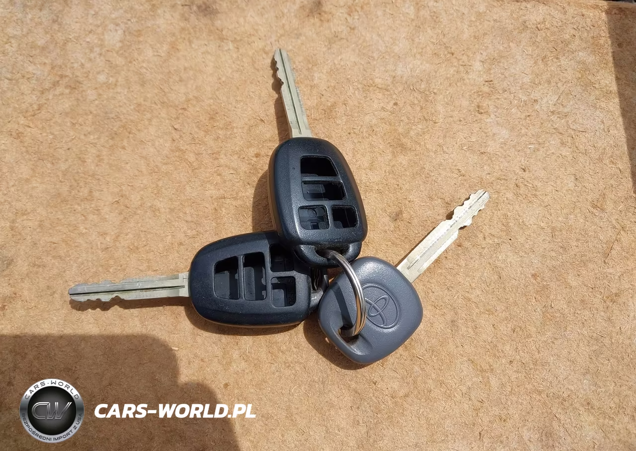 2017 Toyota Camry Se VIN:4T1BF1FK7HU783761 - 11