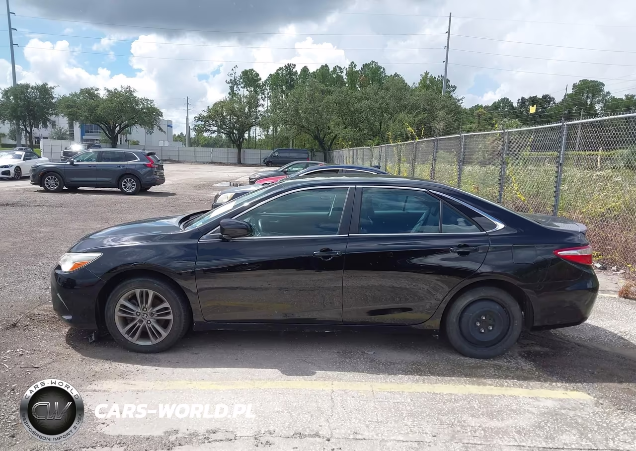 2017 Toyota Camry Se VIN:4T1BF1FK7HU783761 - 14