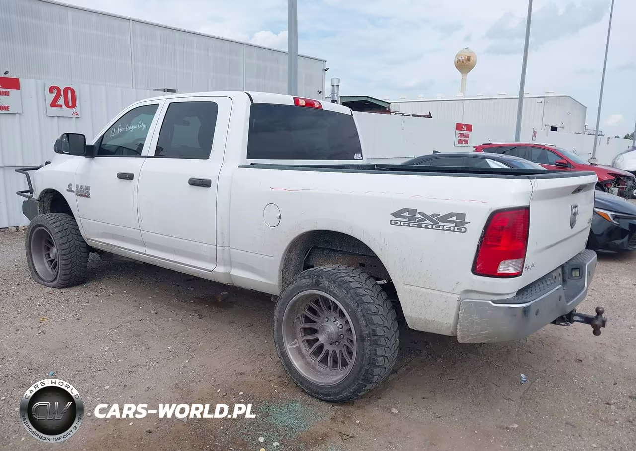 2018 Ram 2500 Tradesman 4X4 6'4 Box VIN:3C6UR5CL7JG190880 - 3