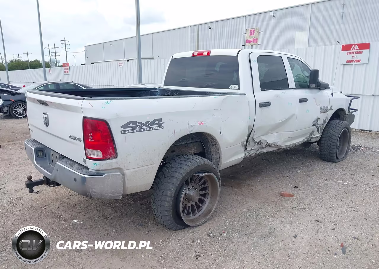 2018 Ram 2500 Tradesman 4X4 6'4 Box VIN:3C6UR5CL7JG190880 - 4