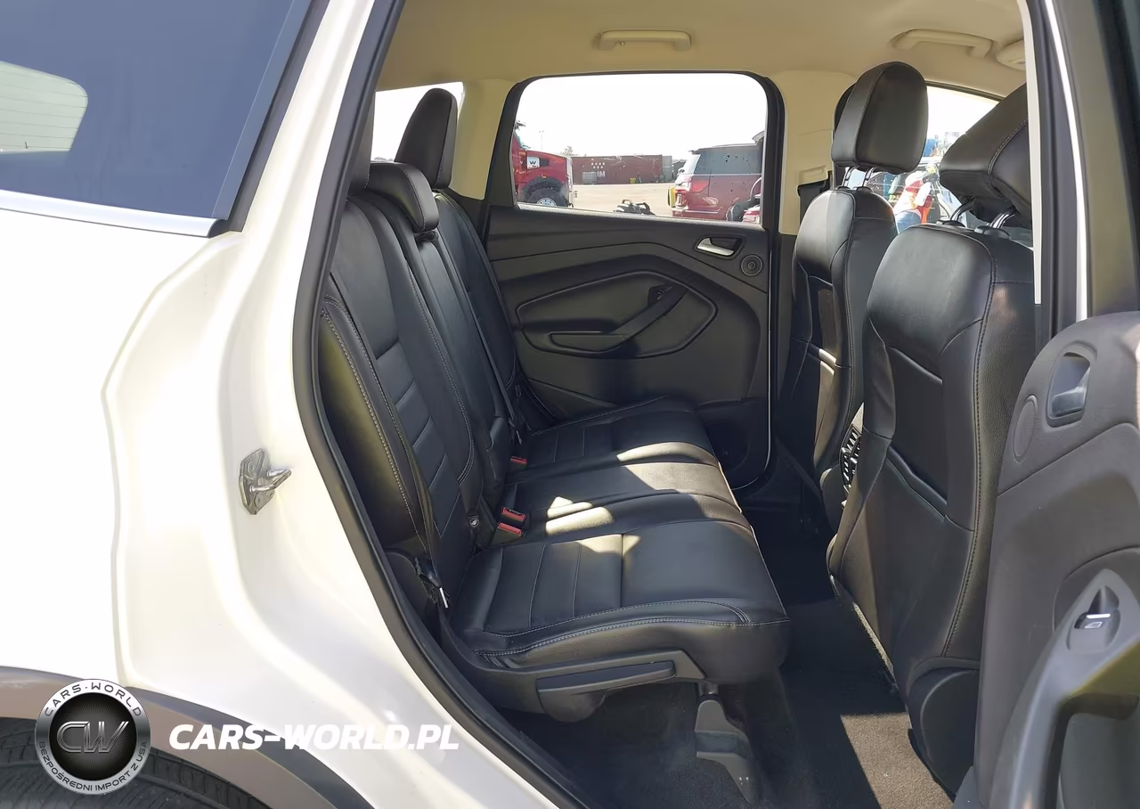 2015 Ford Escape Titanium VIN:1FMCU0JX5FUB60417 - 8