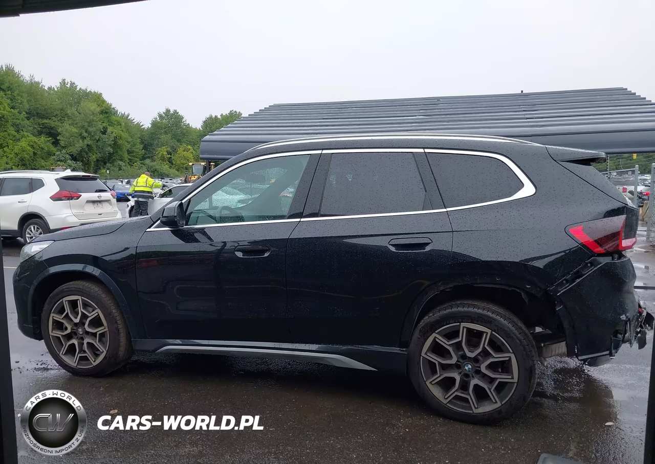 2025 BMW X1 xDrive28I VIN:WBX73EF04S5140278 - 14