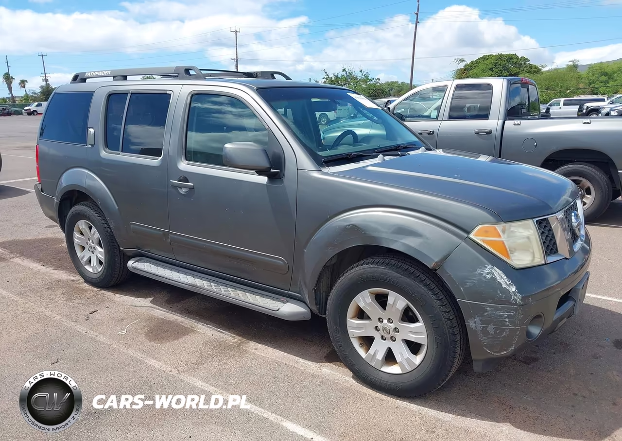 2006 Nissan Pathfinder Le