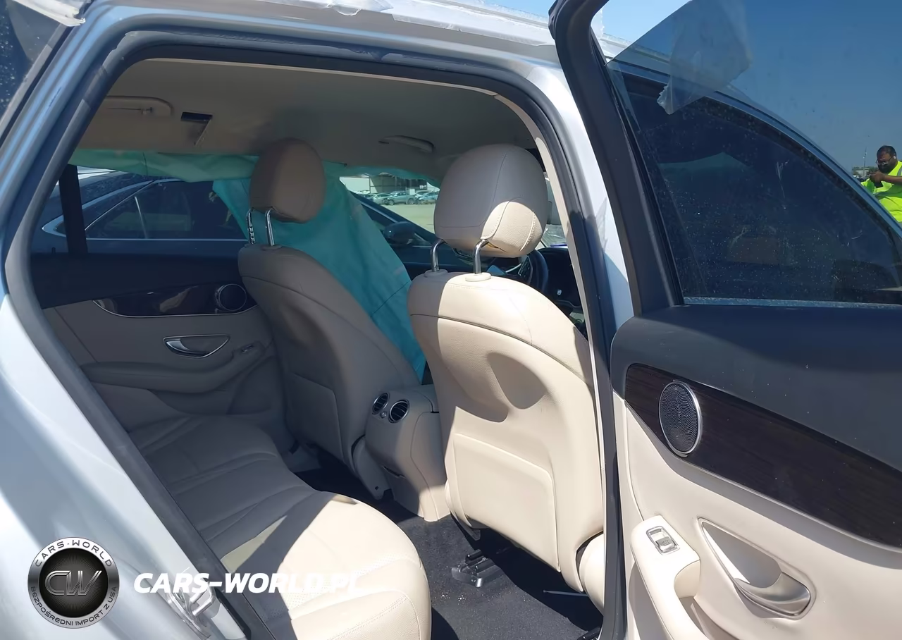 2020 Mercedes-Benz Glc 300 VIN:W1N0G8DB9LF769032 - 7