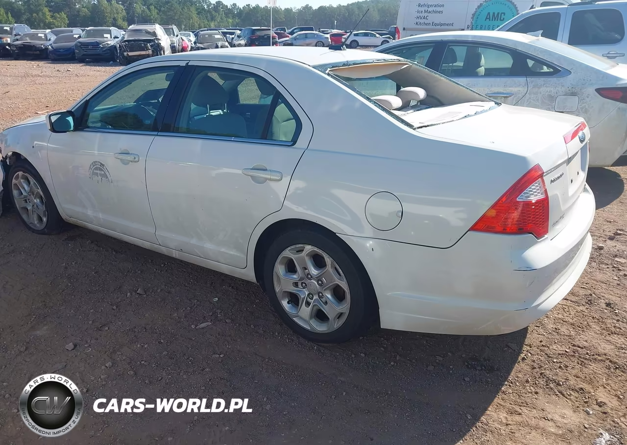 2010 Ford Fusion Se VIN:3FAHP0HG9AR108107 - 3
