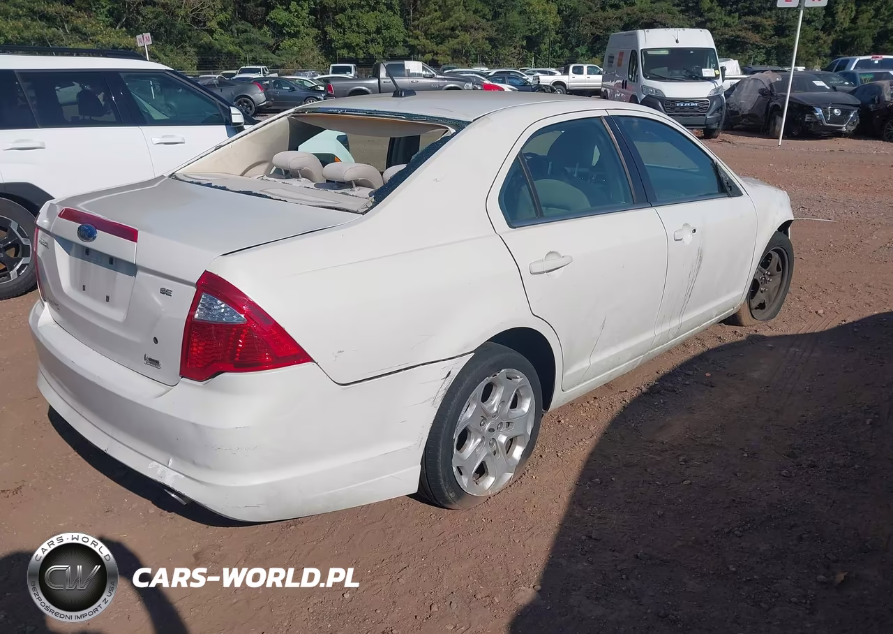 2010 Ford Fusion Se VIN:3FAHP0HG9AR108107 - 4