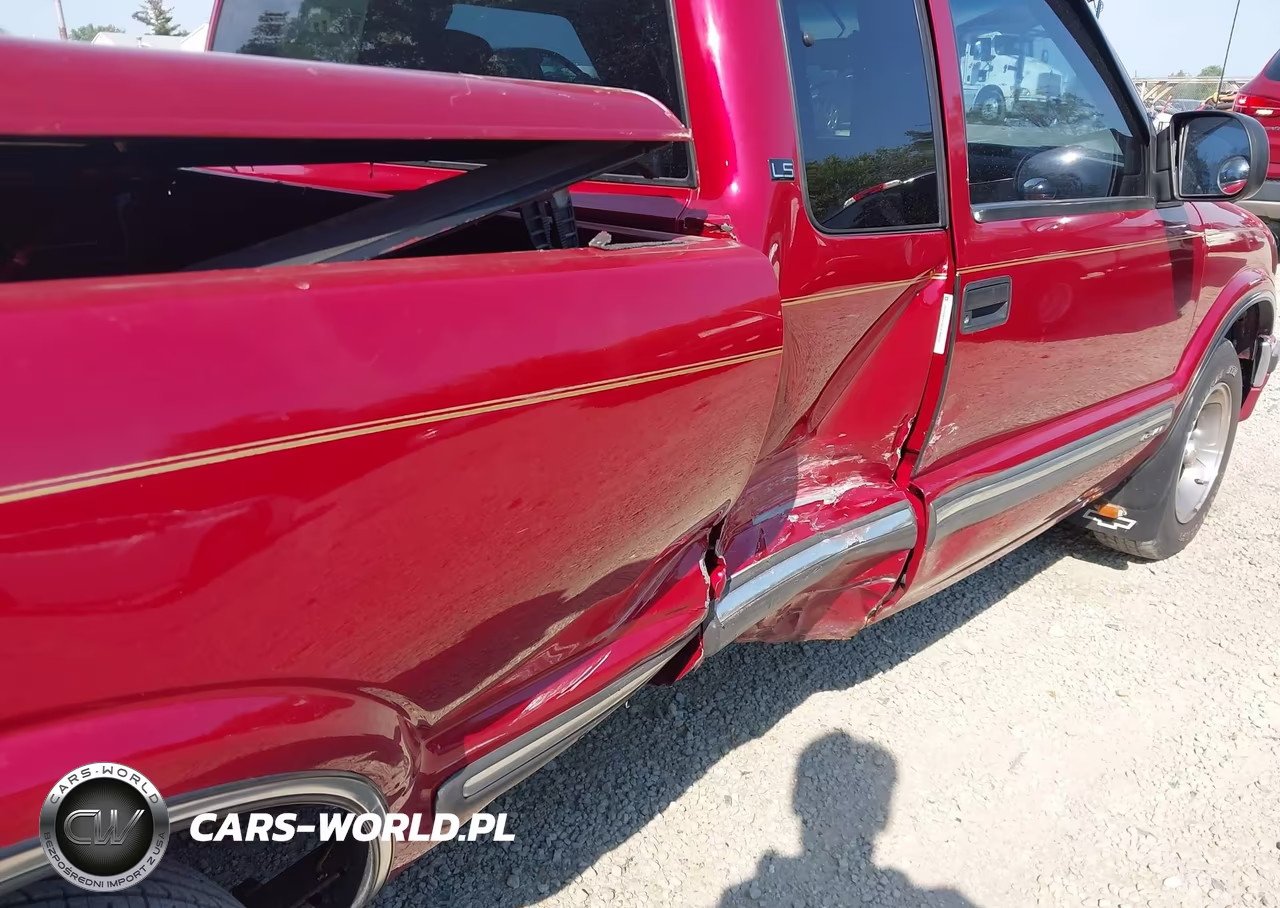 2000 Chevrolet S-10 Ls VIN:1GCCS19W3Y8233243 - 17