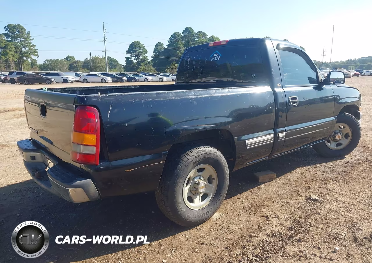 1999 Chevrolet Silverado 1500 VIN:1GCEC14W7XZ101592 - 4