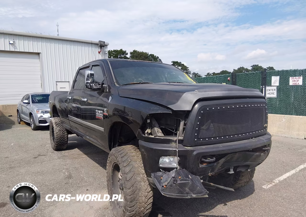 2013 Ram 3500 Laramie VIN:3C63R3JL1DG544321 - 2
