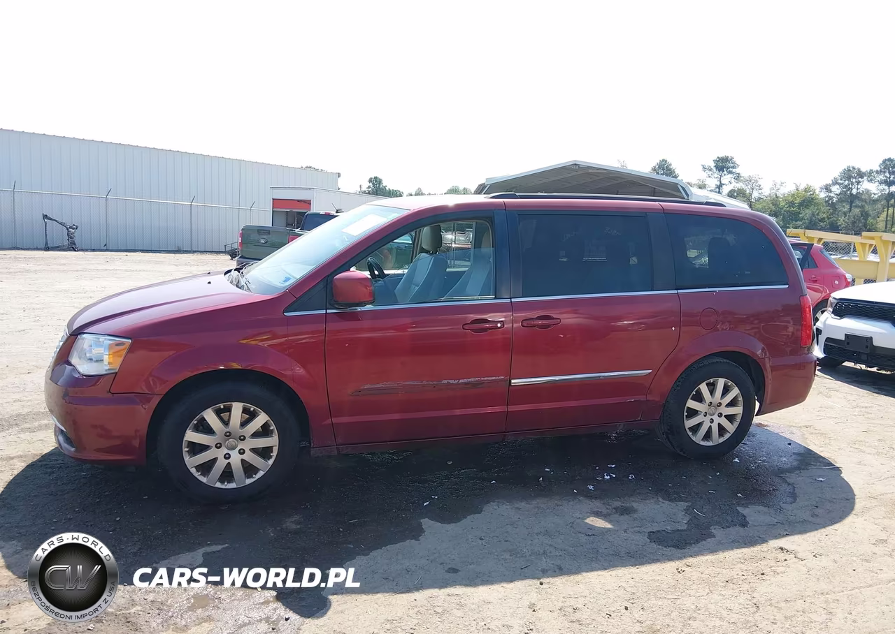 2013 Chrysler Town & Country Touring VIN:2C4RC1BG5DR560347 - 14