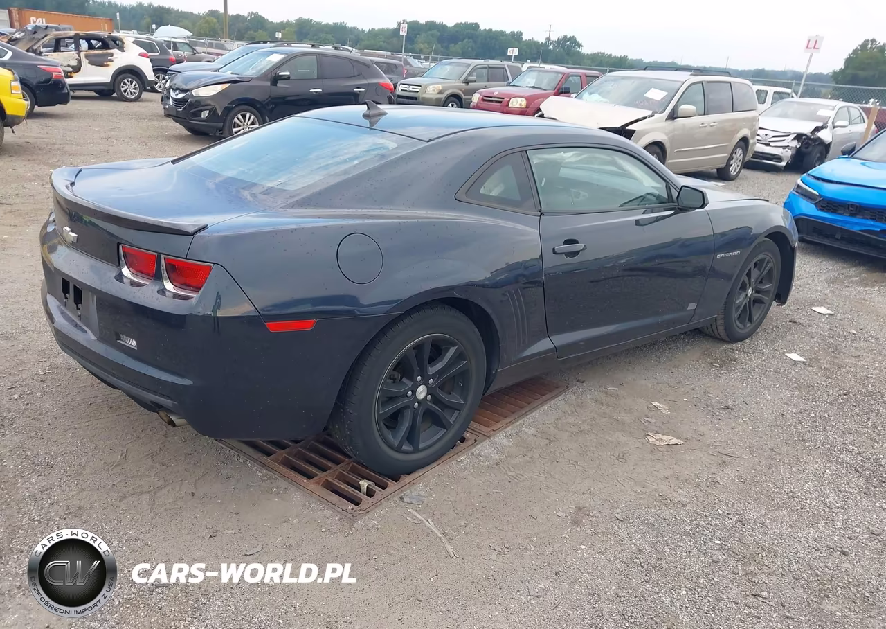 2013 Chevrolet Camaro 1Lt VIN:2G1FB1E39D9196182 - 4