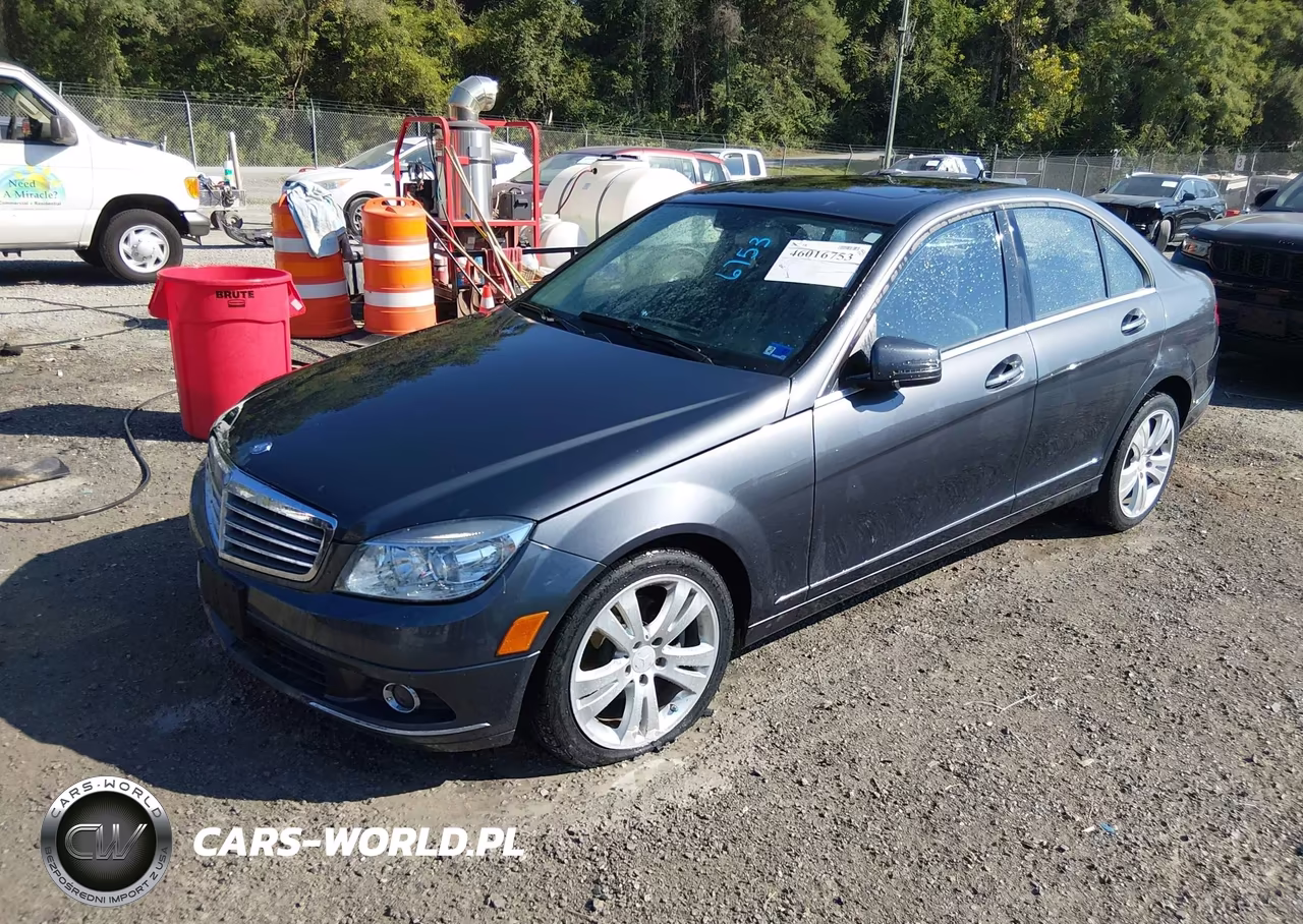 2011 Mercedes-Benz C 300 Luxury 4Matic-Sport 4Matic VIN:WDDGF8BB0BR163245 - 2