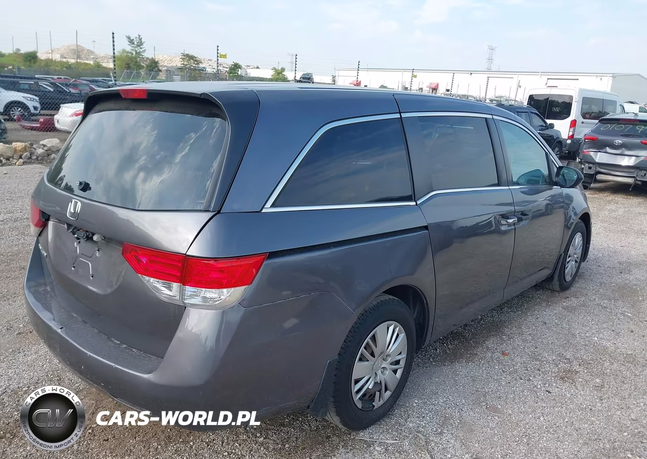 2015 Honda Odyssey Lx VIN:5FNRL5H21FB127321 - 4