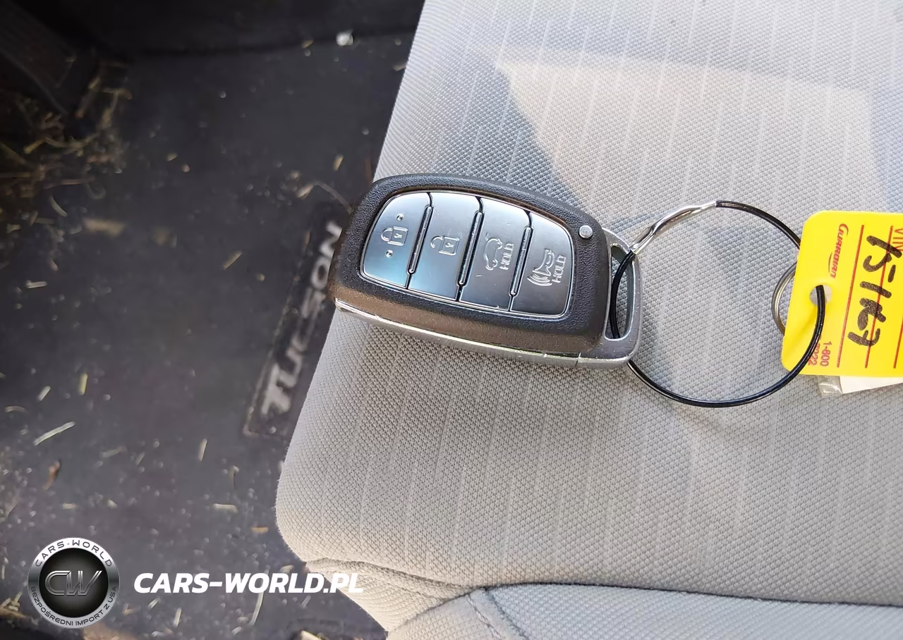 2020 Hyundai Tucson Value VIN:KM8J33A40LU151167 - 11
