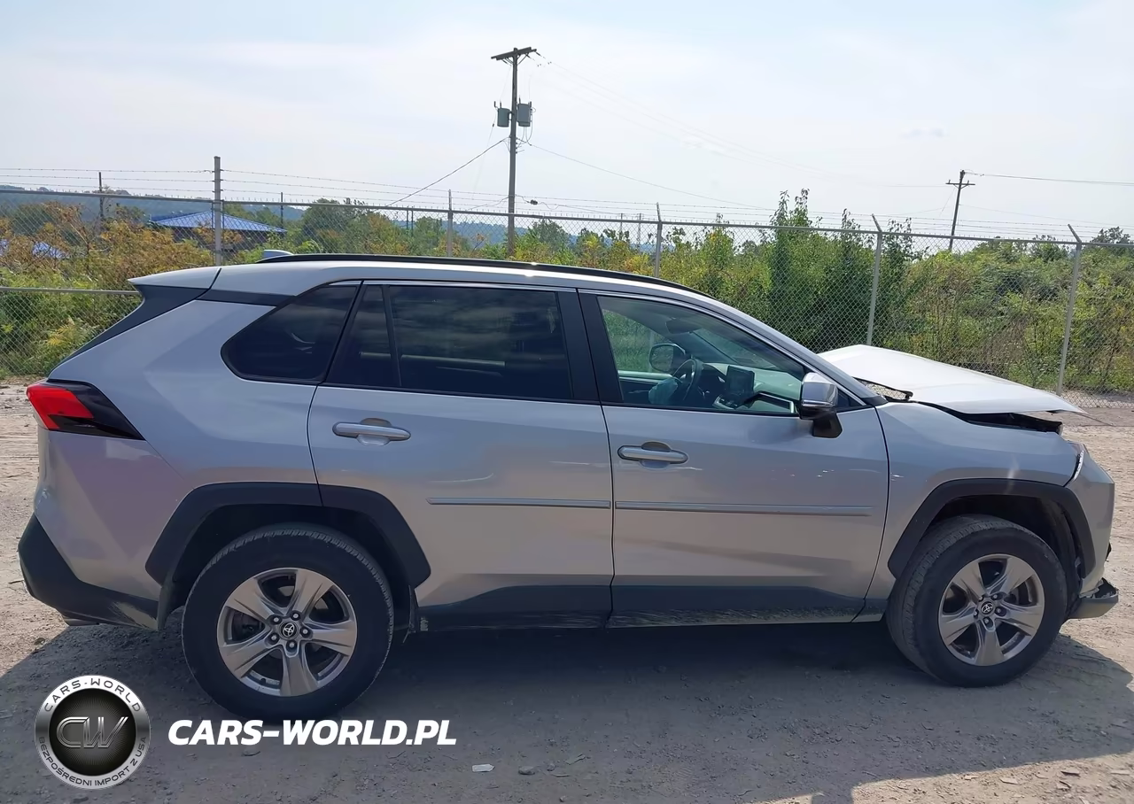 2022 Toyota Rav4 Xle VIN:2T3P1RFV9NC278399 - 13