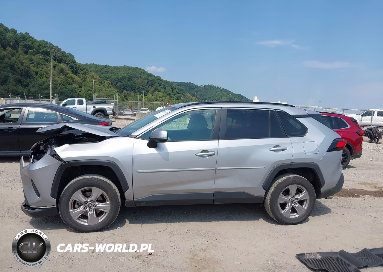 2022 Toyota Rav4 Xle VIN:2T3P1RFV9NC278399 - 14