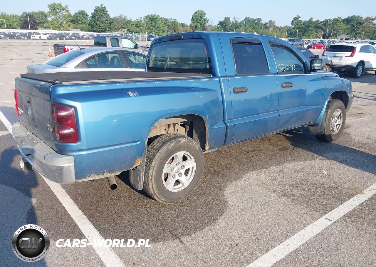 2005 Dodge Dakota Slt VIN:1D7HE48N15S363503 - 4