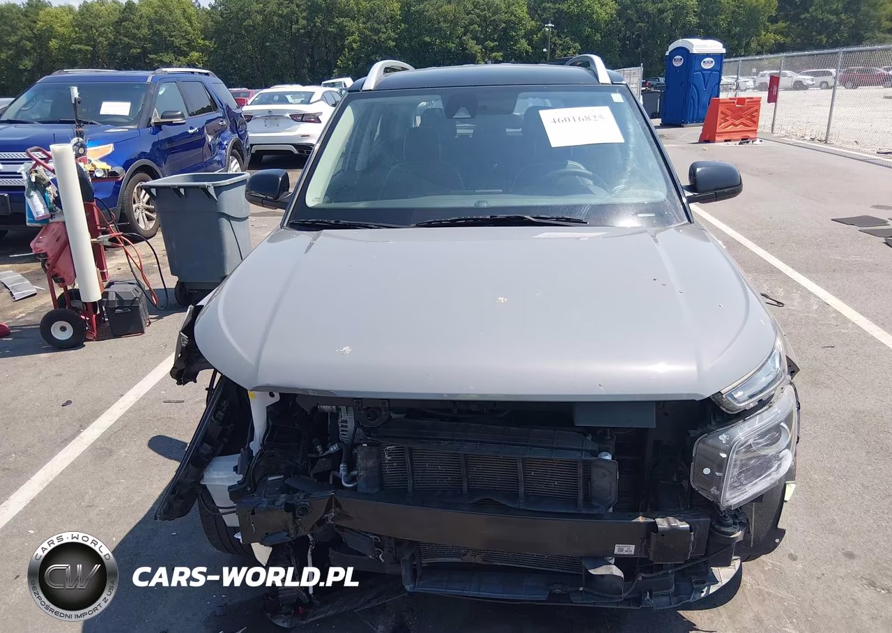 2022 Hyundai Venue Limited VIN:KMHRC8A3XNU180413 - 13