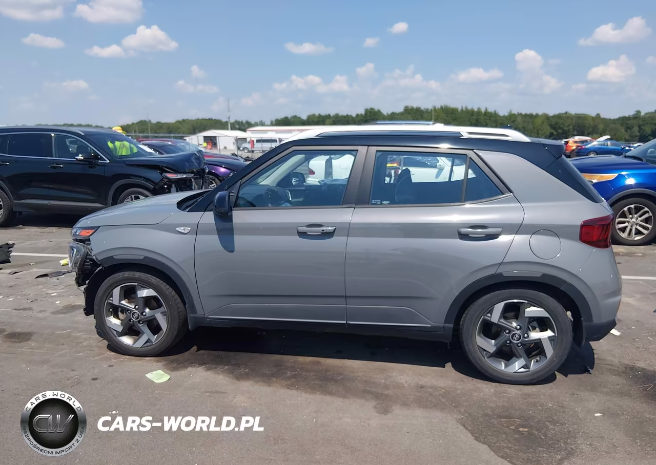 2022 Hyundai Venue Limited VIN:KMHRC8A3XNU180413 - 15