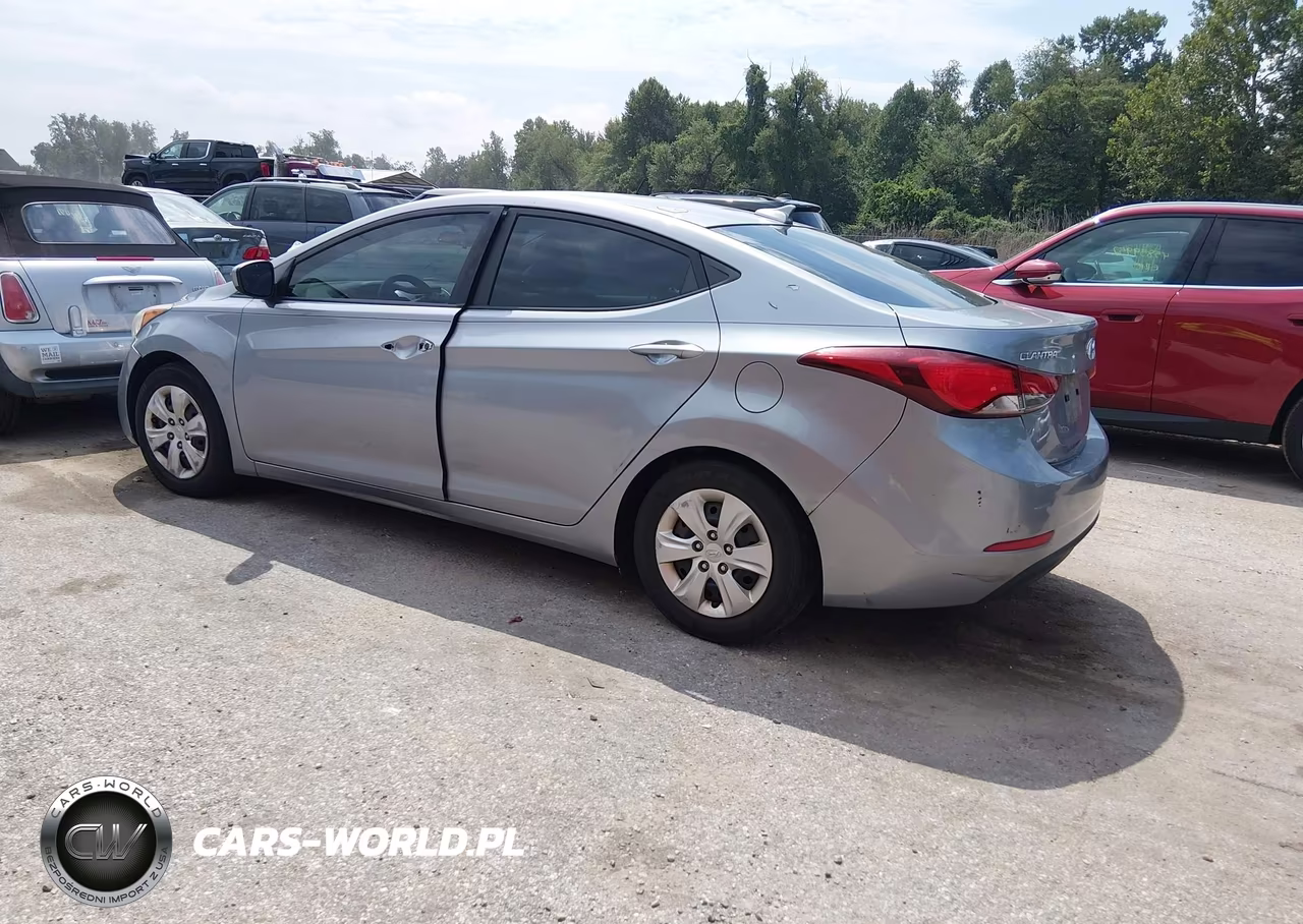 2016 Hyundai Elantra Se VIN:5NPDH4AE2GH742344 - 3