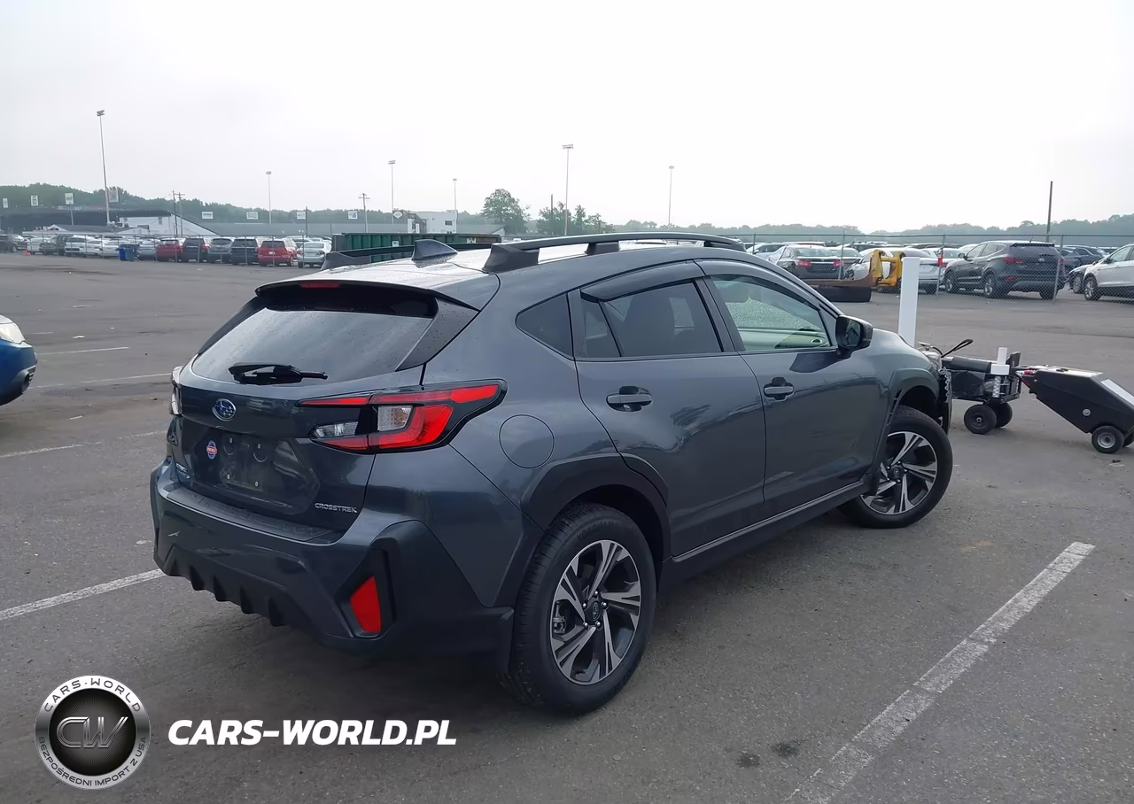 2024 Subaru Crosstrek Premium VIN:JF2GUADC1R8204951 - 4