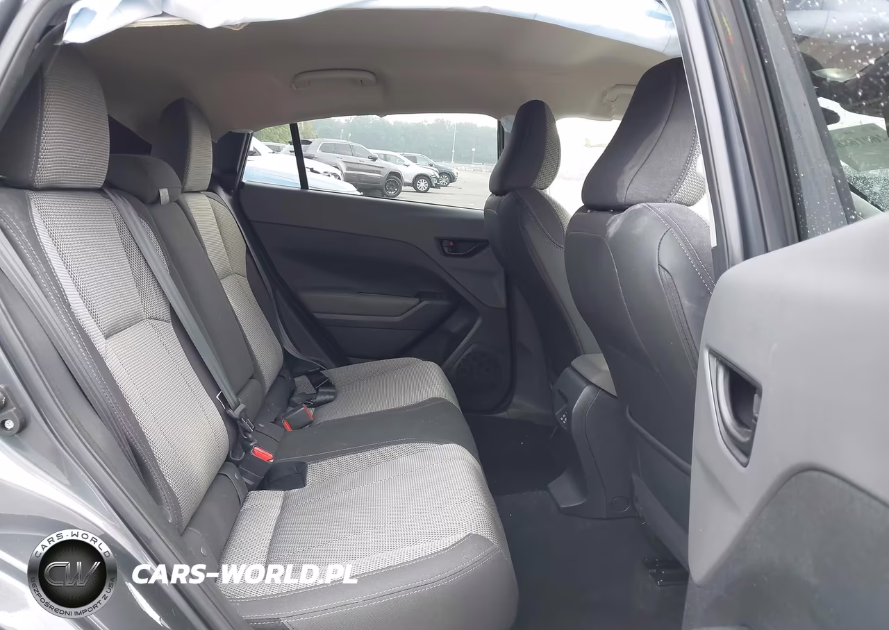2024 Subaru Crosstrek Premium VIN:JF2GUADC1R8204951 - 8