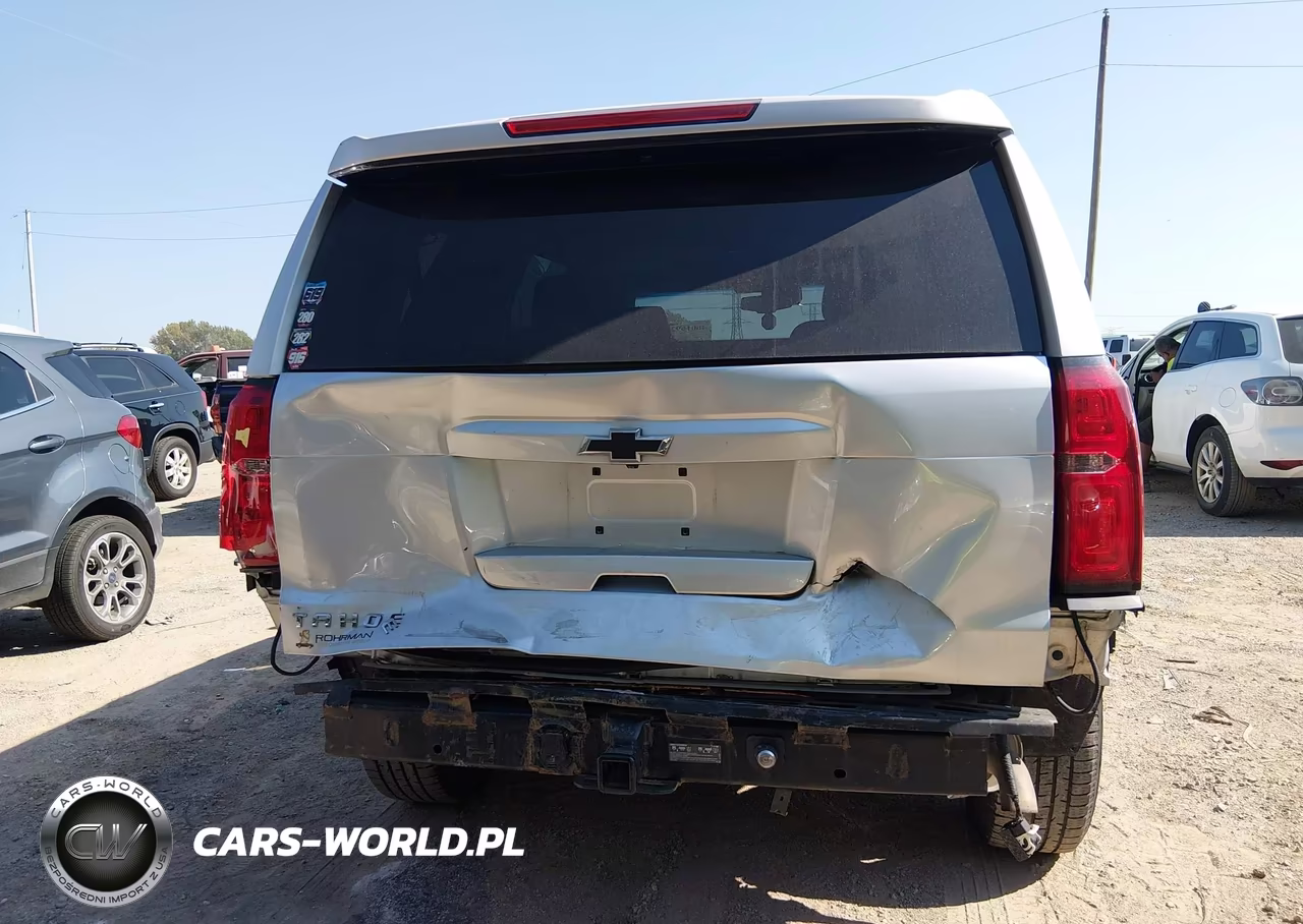 2018 Chevrolet Tahoe Lt VIN:1GNSKBKC1JR309289 - 17