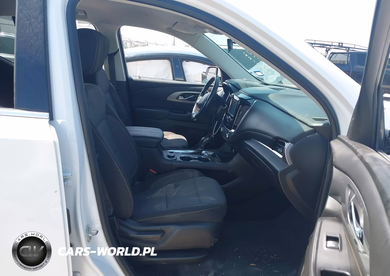 2018 Chevrolet Traverse Lt Cloth VIN:1GNERGKW7JJ272456 - 5