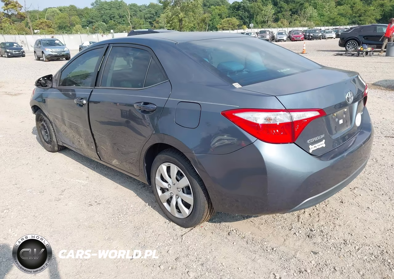 2016 Toyota Corolla Le VIN:2T1BURHE2GC538121 - 3