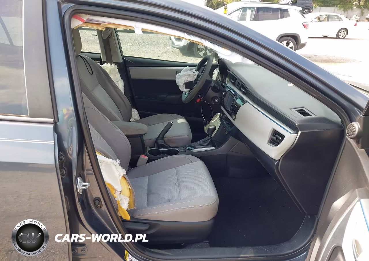 2016 Toyota Corolla Le VIN:2T1BURHE2GC538121 - 5