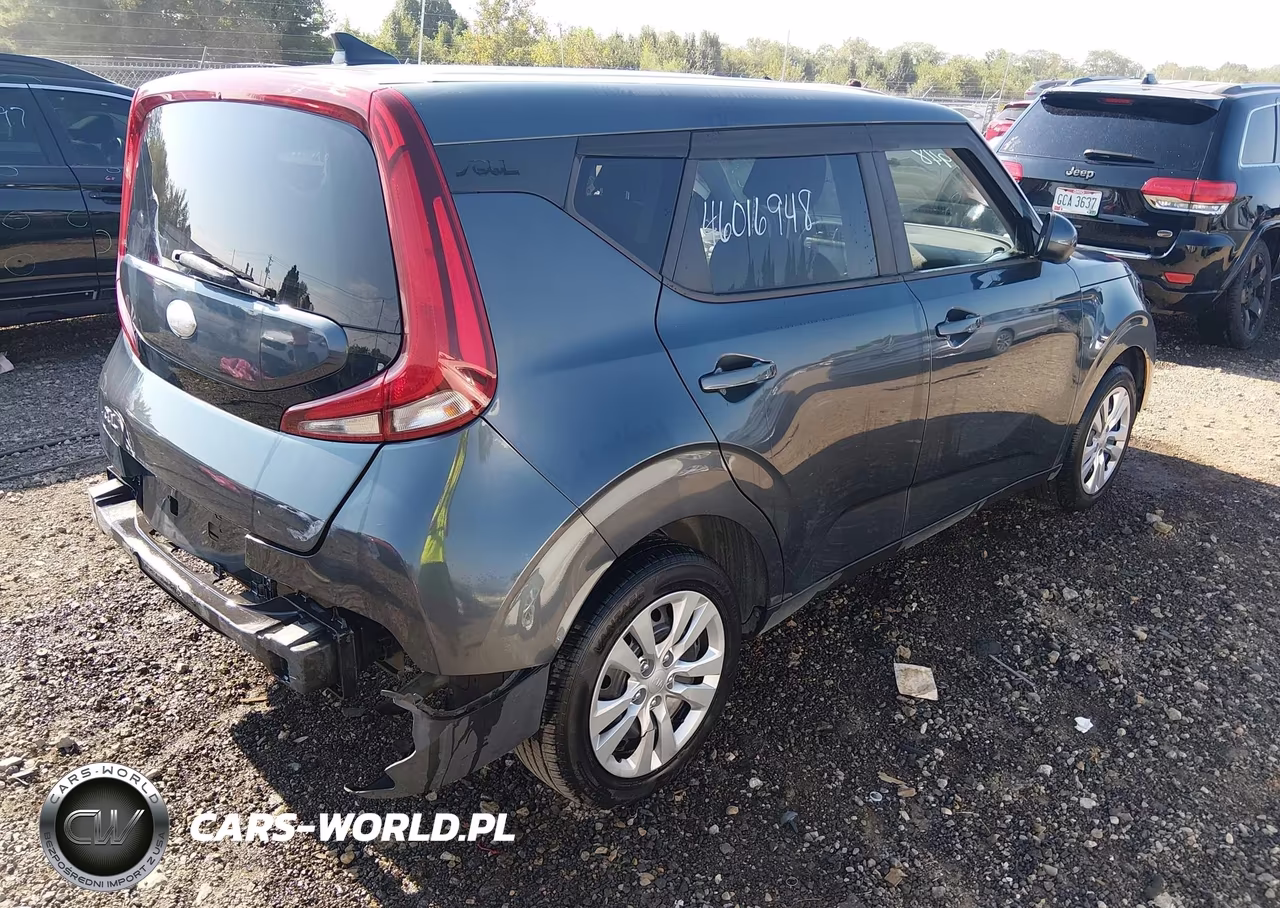 2020 Kia Soul Lx VIN:KNDJ23AU8L7023734 - 4