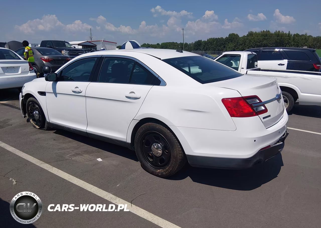 2017 Ford Police Interceptor VIN:1FAHP2L83HG100131 - 3