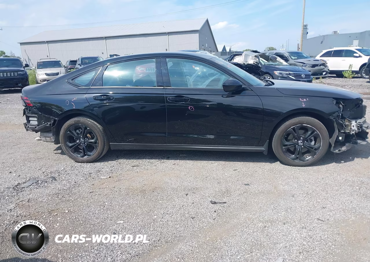 2025 Honda Accord Se VIN:1HGCY1F43SA011806 - 13