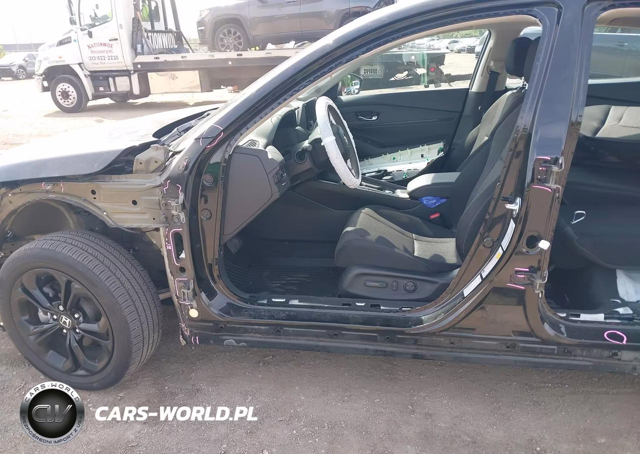 2025 Honda Accord Se VIN:1HGCY1F43SA011806 - 17