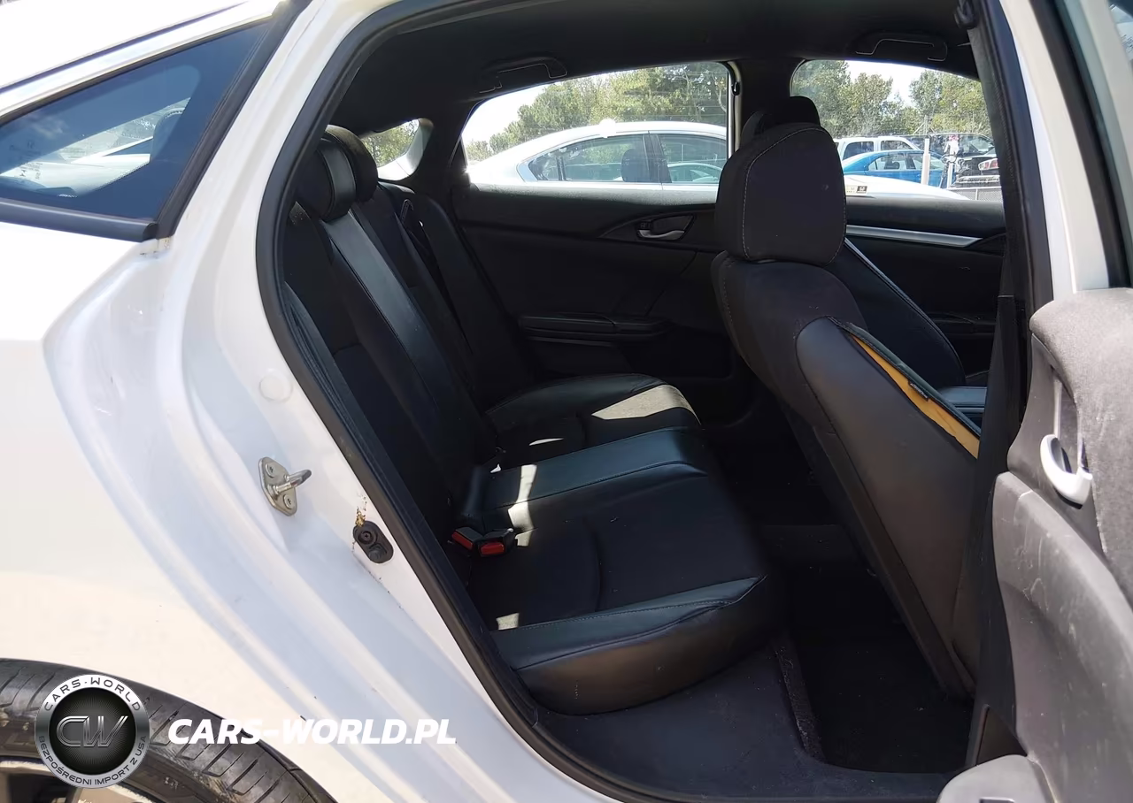 2020 Honda Civic Sport VIN:19XFC2E82LE022735 - 8
