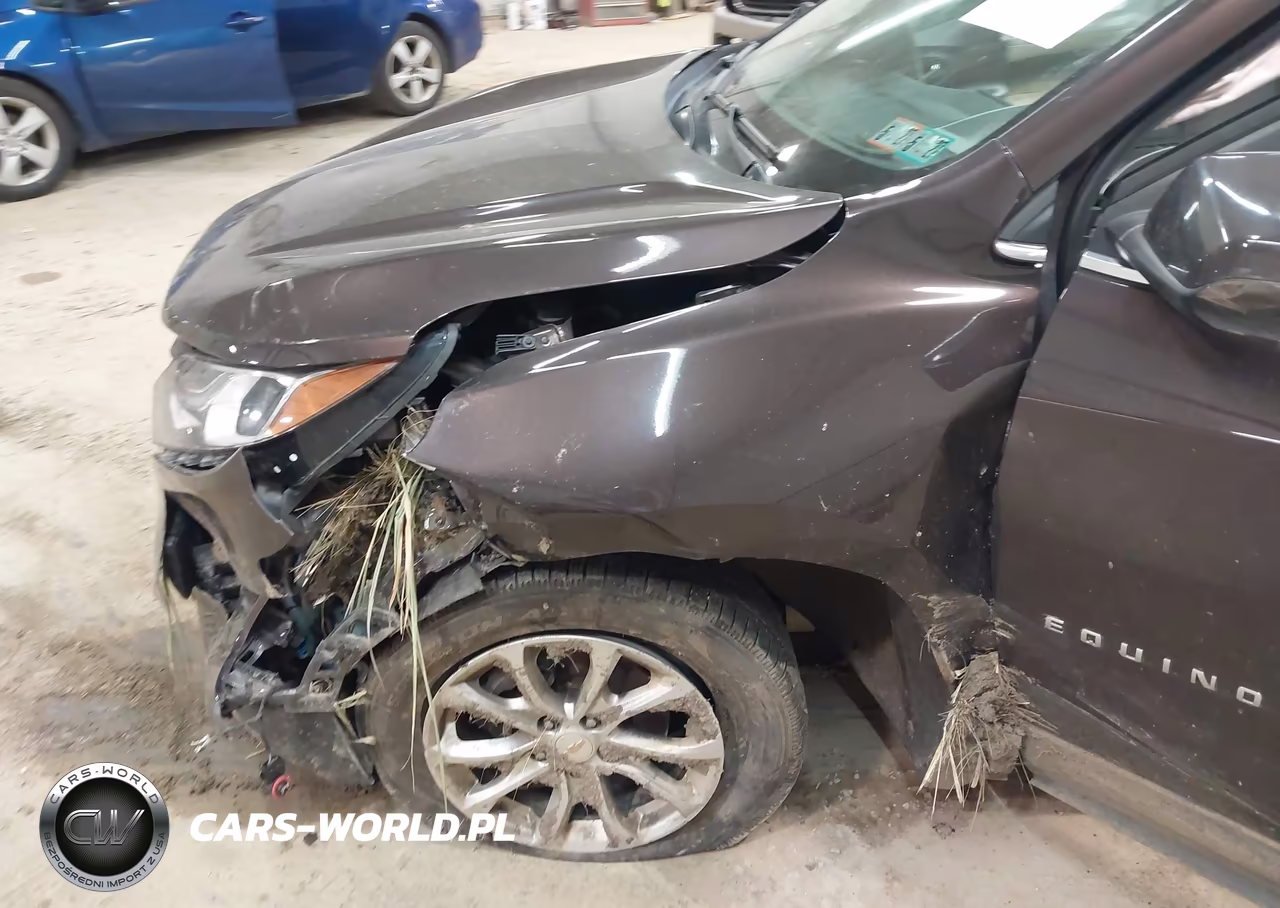 2020 Chevrolet Equinox Awd Lt 1.5L Turbo VIN:2GNAXUEV5L6189419 - 4
