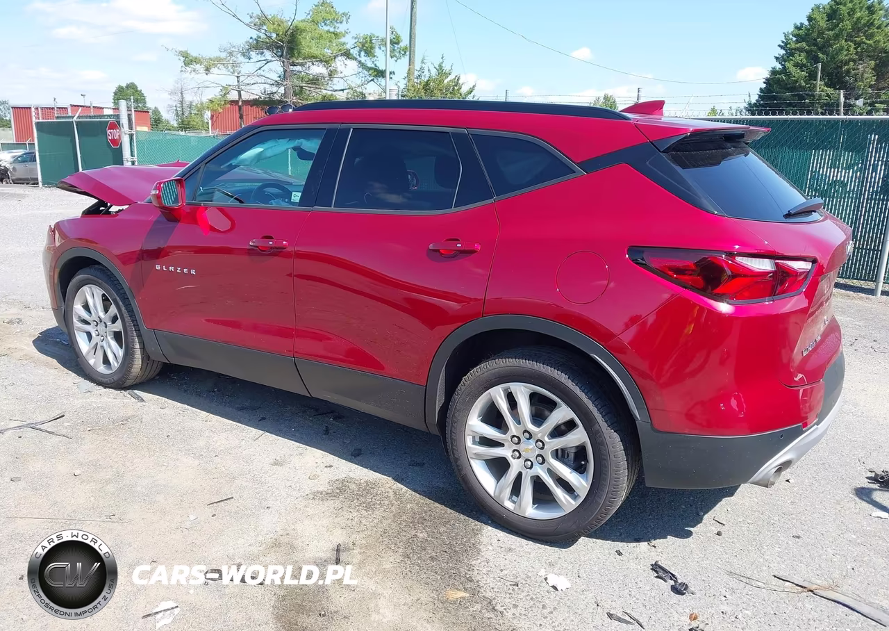2019 Chevrolet Blazer VIN:3GNKBHRS1KS578178 - 3