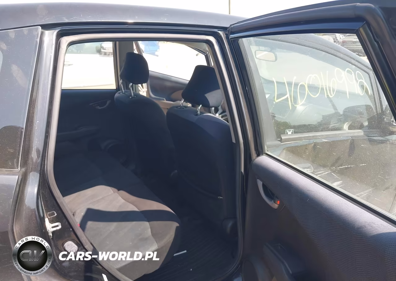 2009 Honda Fit Sport VIN:JHMGE88629S003862 - 8