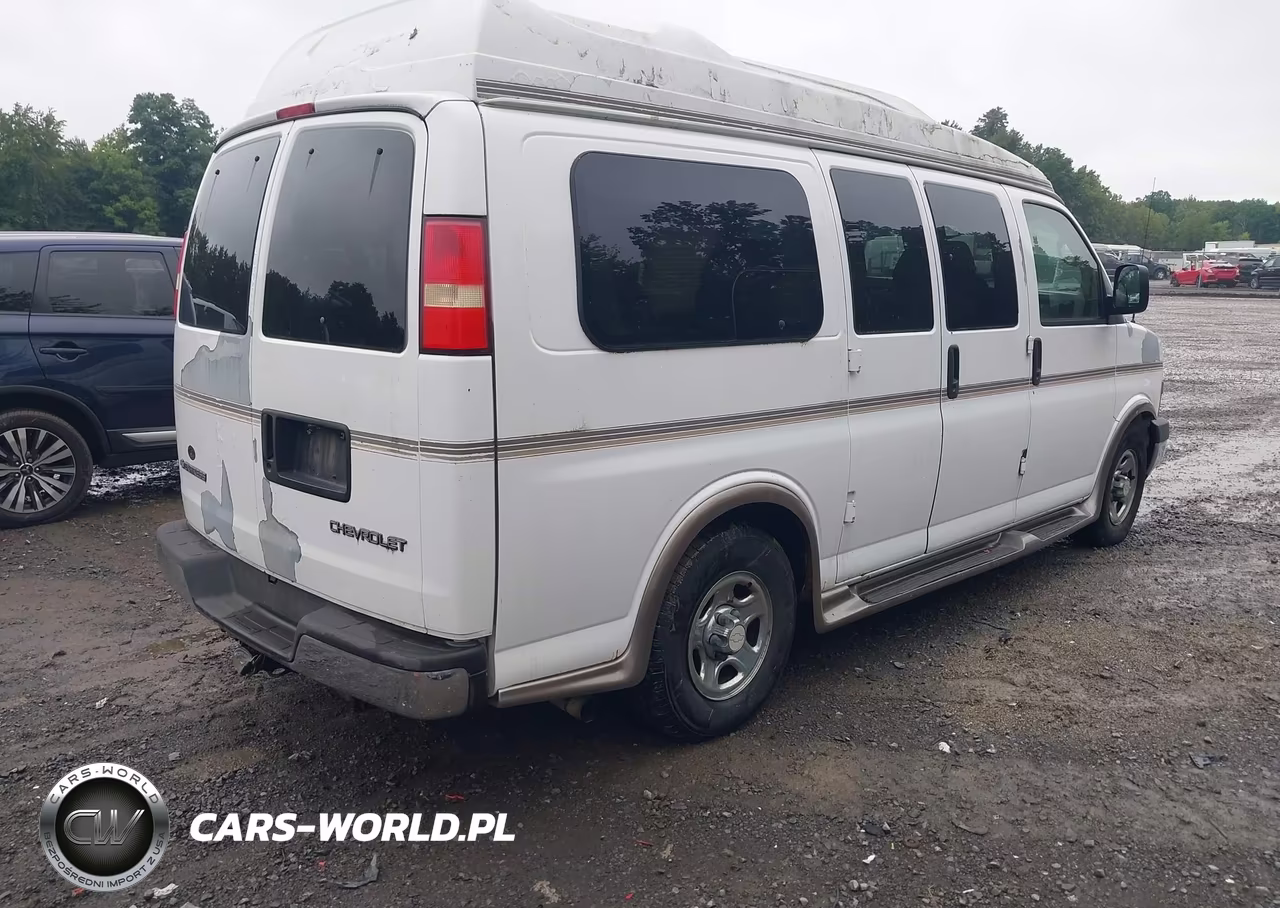 2006 Chevrolet Express Upfitter VIN:1GBFG15T261190373 - 4