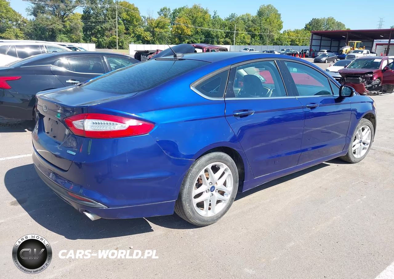 2013 Ford Fusion Se VIN:3FA6P0HR5DR375662 - 4