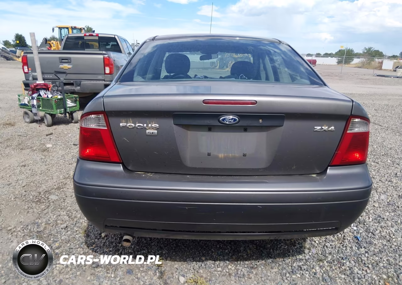 2005 Ford Focus Zx4 VIN:1FAHP34N65W241769 - 16