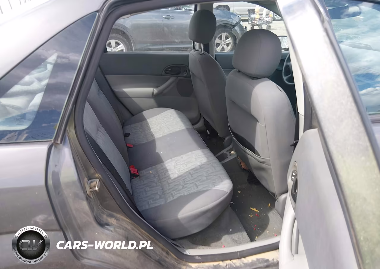 2005 Ford Focus Zx4 VIN:1FAHP34N65W241769 - 8