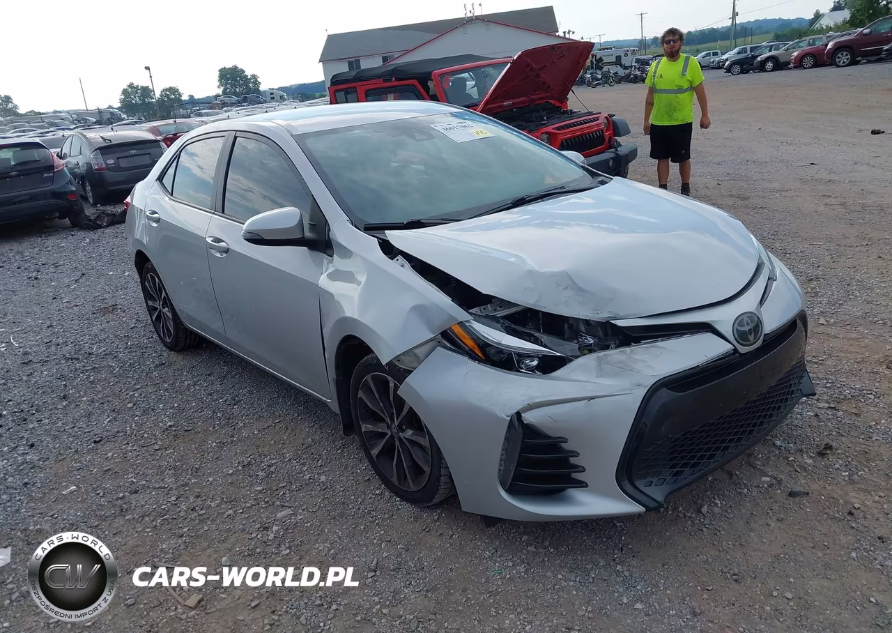 2018 Toyota Corolla Se – zdjęcie 1 z 16